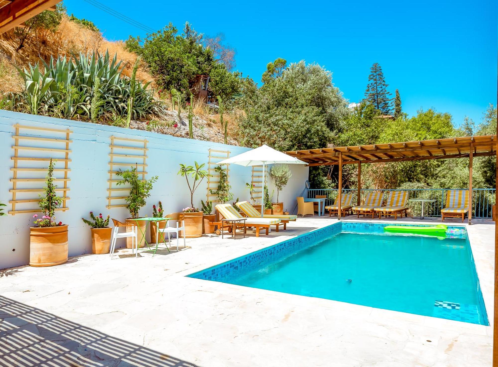 Kalavasos Square Apartments - With Pool 3 Minutes Walk Exterior photo